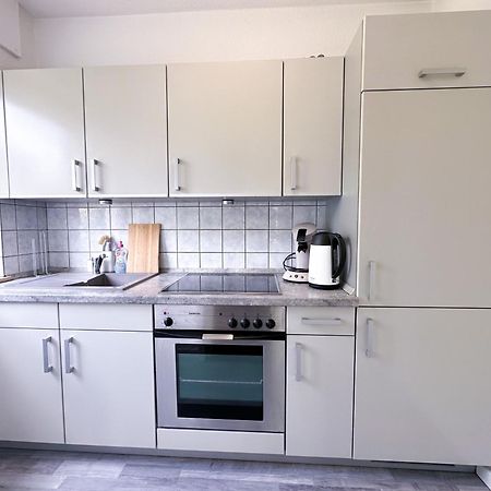 Stilvolles, Frisch Renoviertes 2Zi Apartment Mit Kueche Und Balkon In Kliniknaehe 바트왼하우젠 외부 사진