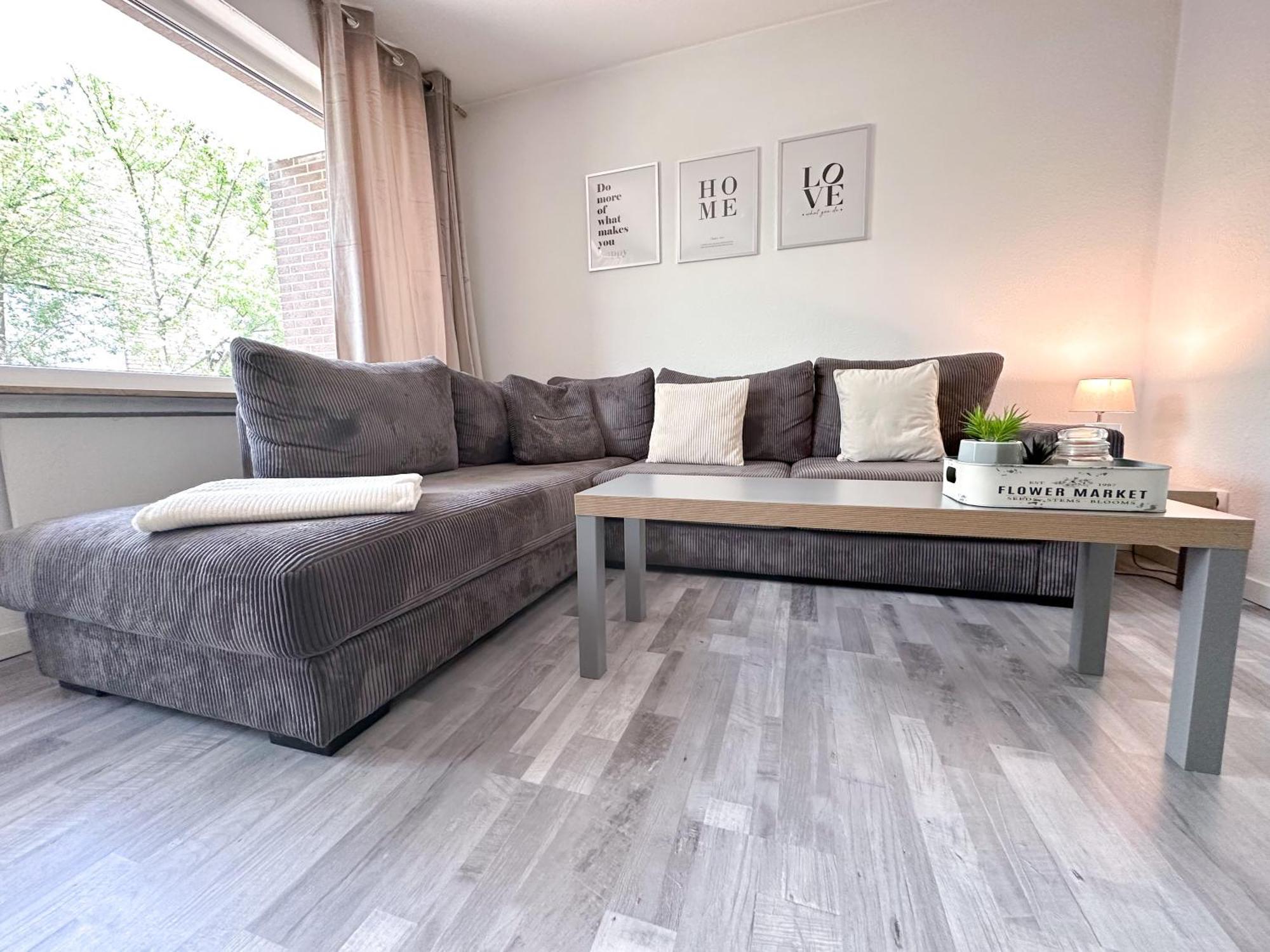 Stilvolles, Frisch Renoviertes 2Zi Apartment Mit Kueche Und Balkon In Kliniknaehe 바트왼하우젠 외부 사진